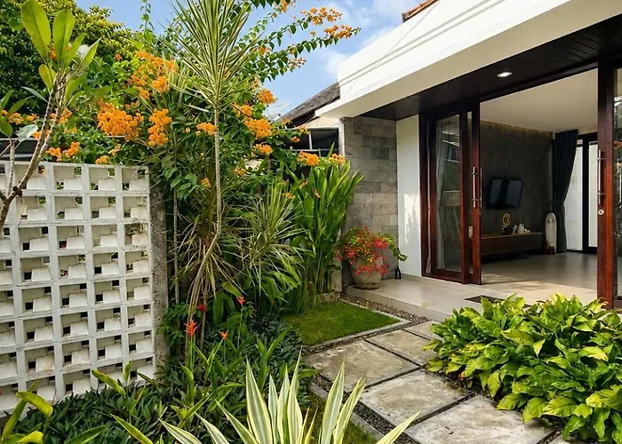 Lolita Dua * Uluwatu